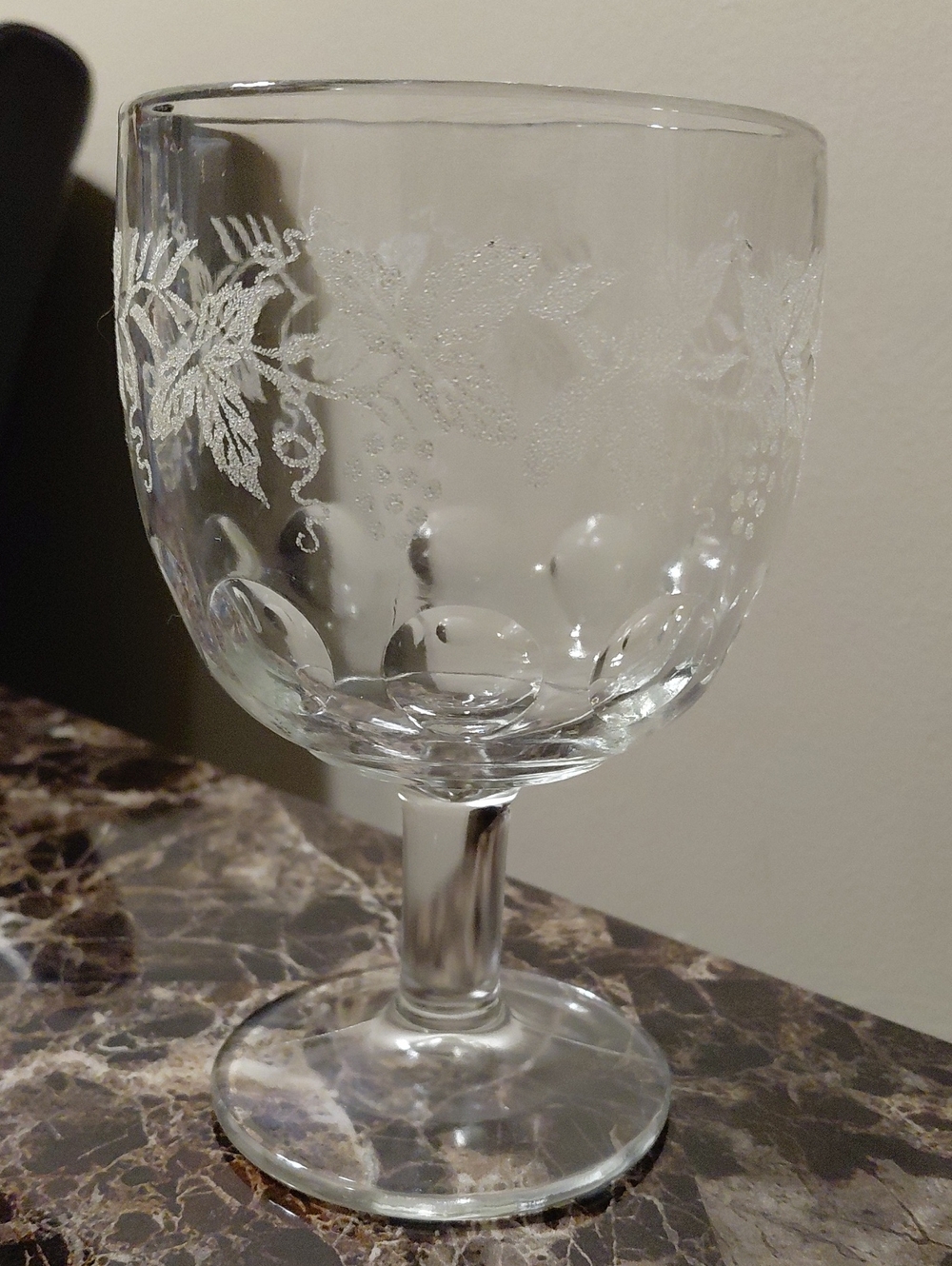 Vintage Bartlett-Collins Grape & Leaf Thumbprint Glass Water Goblet, No Gold